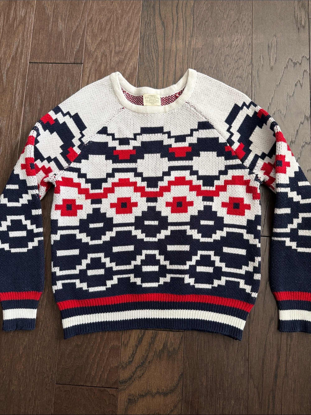 Telluride Clothing Company Fair Isle Crewneck Sweater in White, Navy & Red Sz M